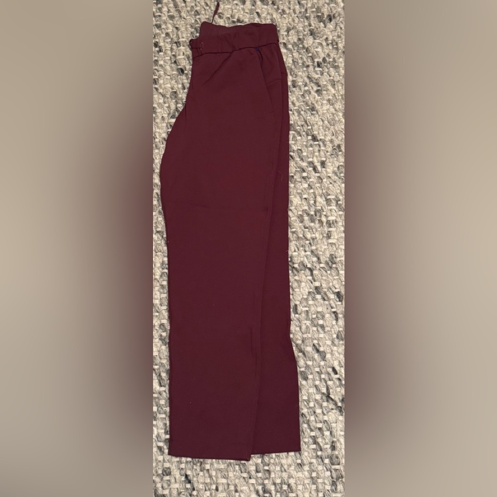 Lululemon womens pants size 8